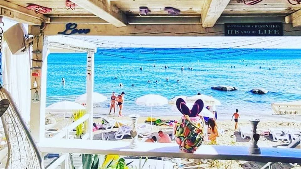 Destino Beach Bar