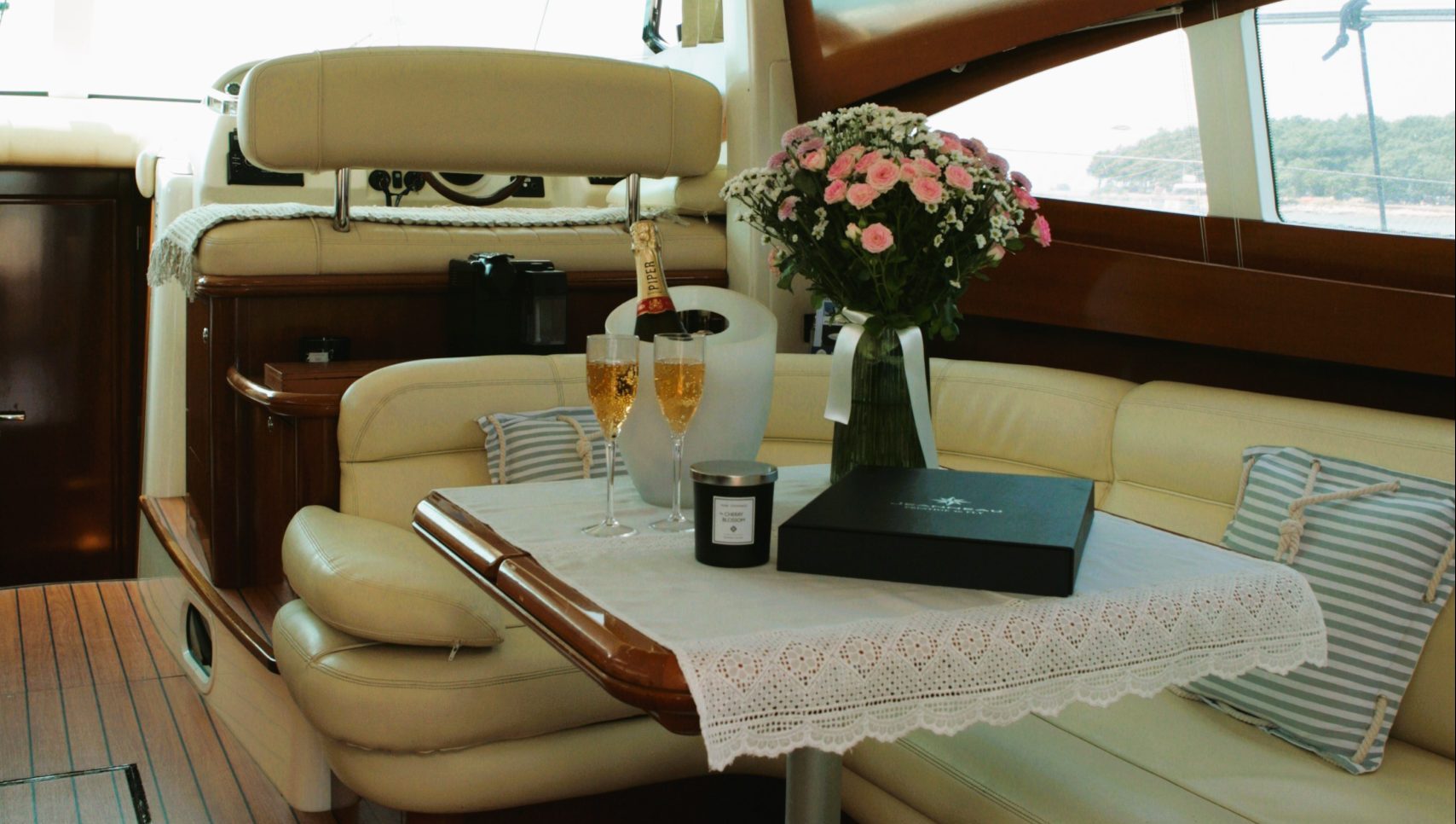 Rent a Luxury Yacht-11